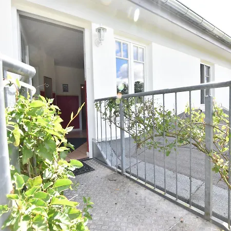 Child Friendly Near Beach In Apartment *