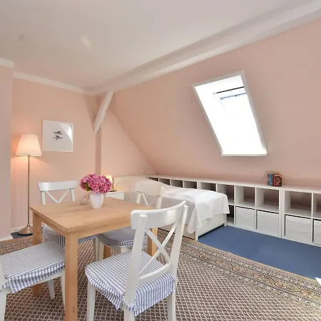 Child Friendly Near Beach In Apartment