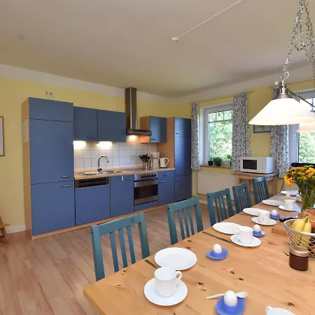 Apartment Child Friendly Near Beach In