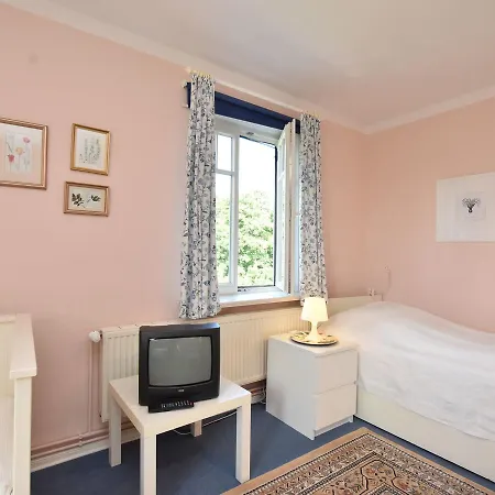 Apartment Child Friendly Near Beach In